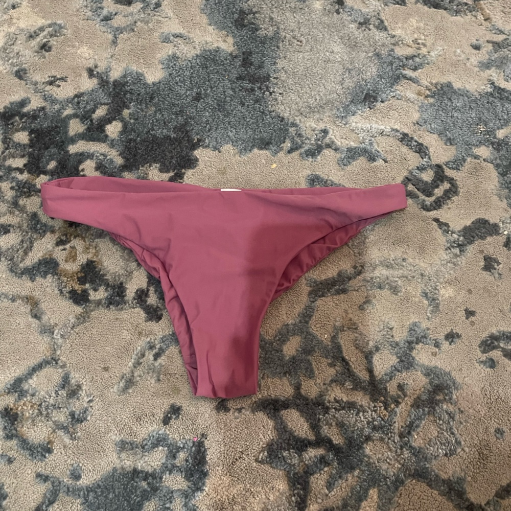 Lululemon swimsuit